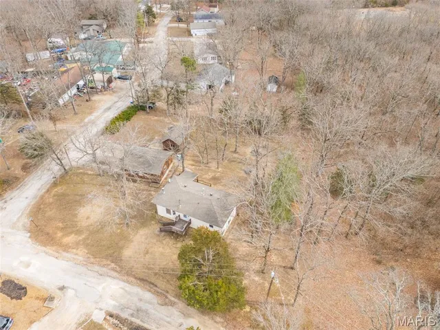 $179,900 | 4152 Ridge Drive, De Soto, MO 63020