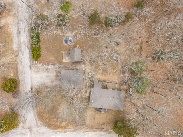 $179,900 | 4152 Ridge Drive, De Soto, MO 63020