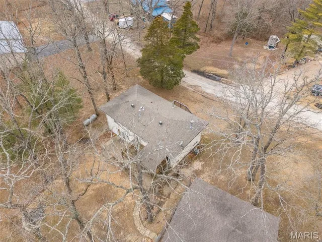 $179,900 | 4152 Ridge Drive, De Soto, MO 63020