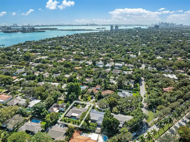 $1,990,000 | 1043 Northeast 98th Street, Miami Shores, FL 33138