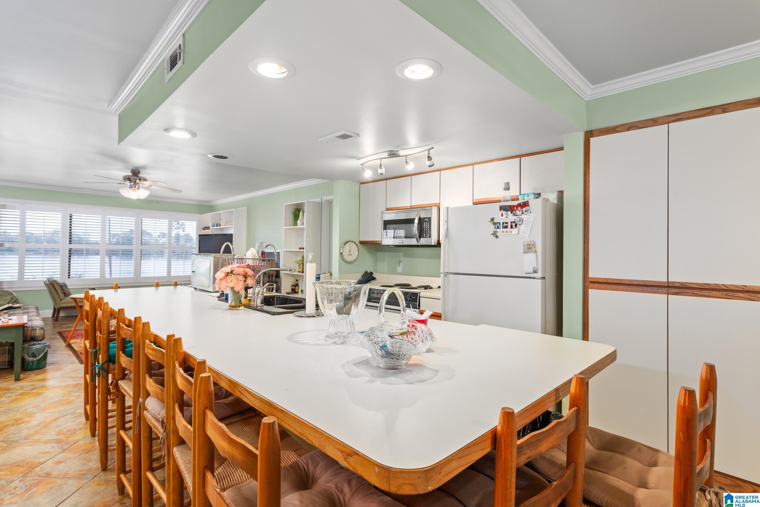 101 Paradise Isle, Unit 101 Riverside, AL 35135 - Photo 12 of 55