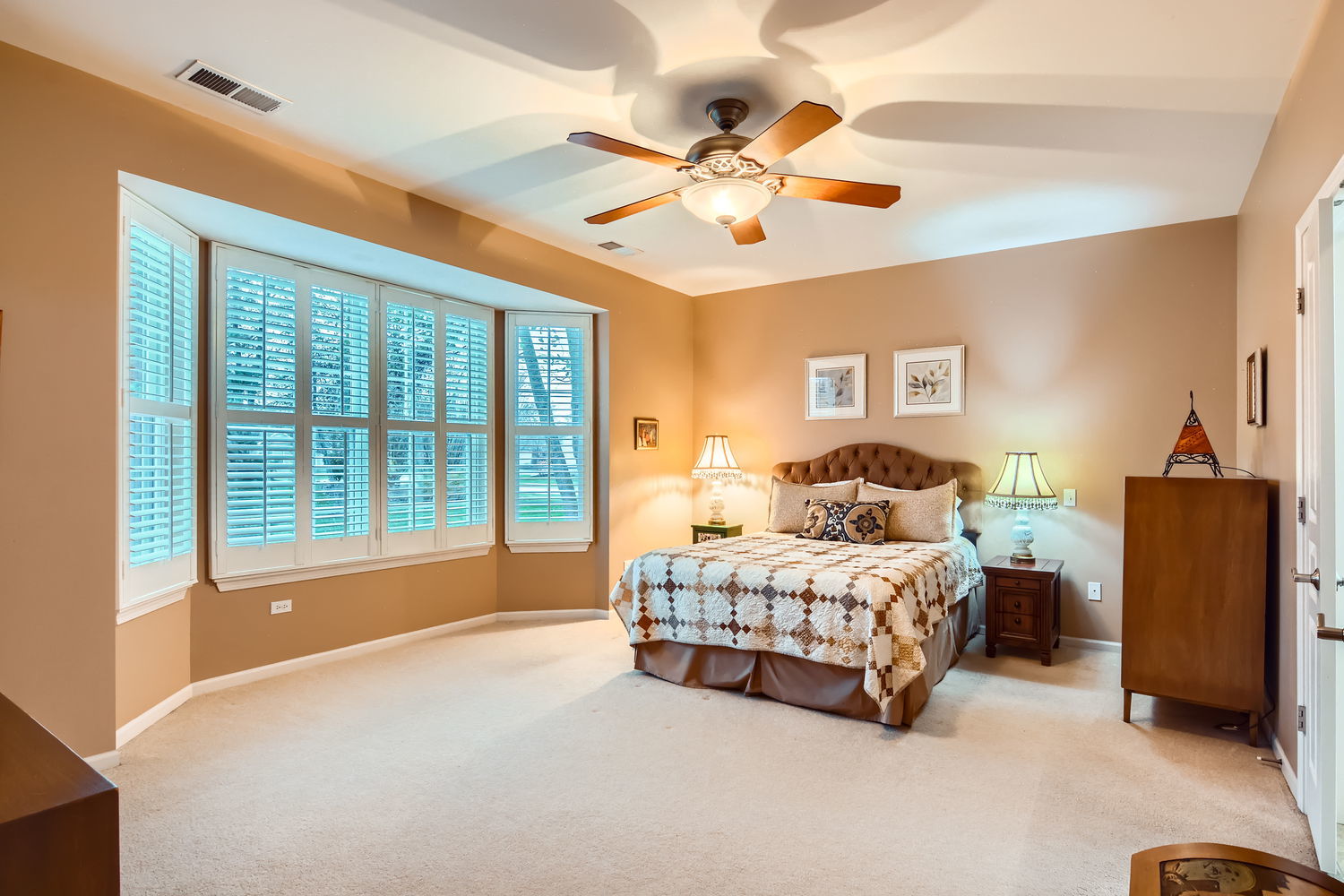 2457 Sandy Stream Lane Elgin, IL 60124 - Photo 13 of 34 Gallery Image 13