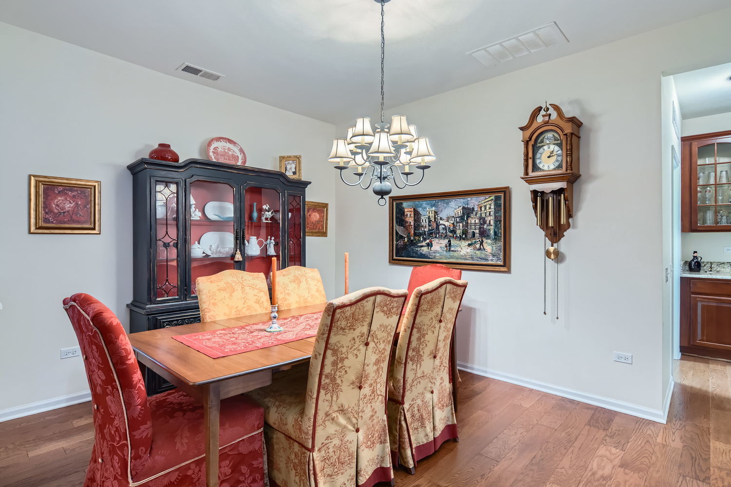 2457 Sandy Stream Lane Elgin, IL 60124 - Photo 8 of 34 Gallery Image 8