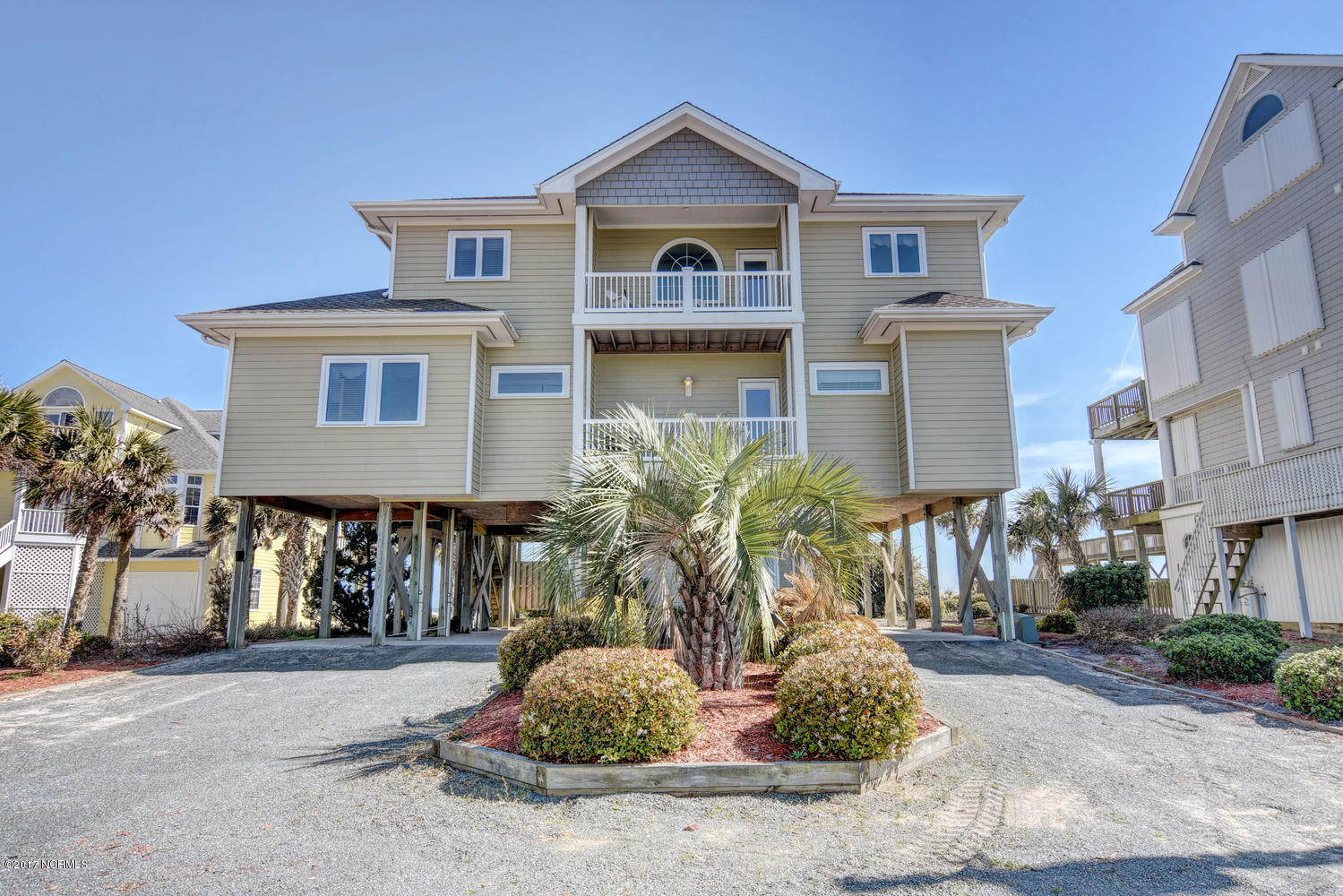 1060 New River Inlet Rd North-large-001-