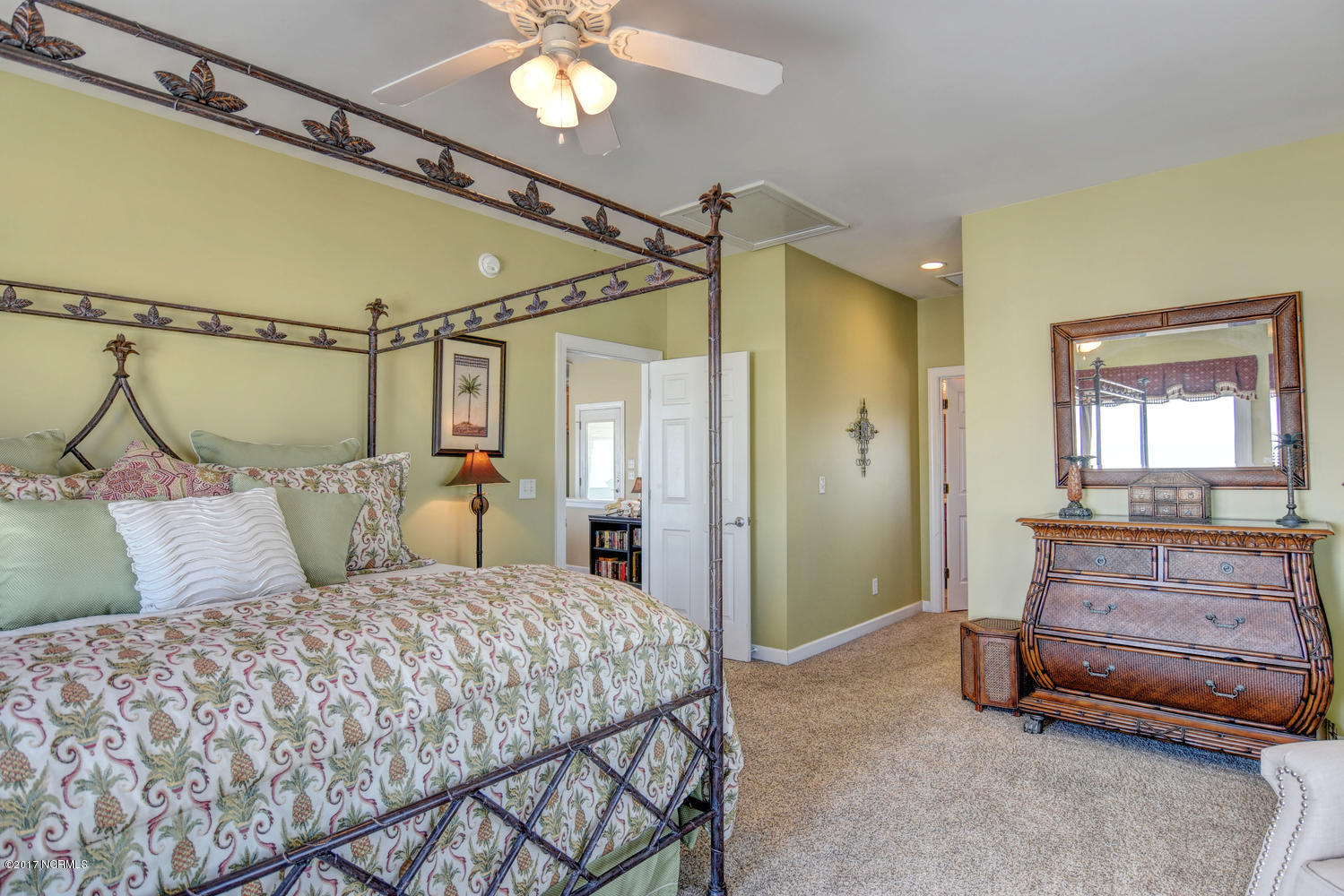 1060 New River Inlet Road North Topsail Beach, NC 28460 - Photo 15 of 46 1060 New River Inlet Rd North-large-024-