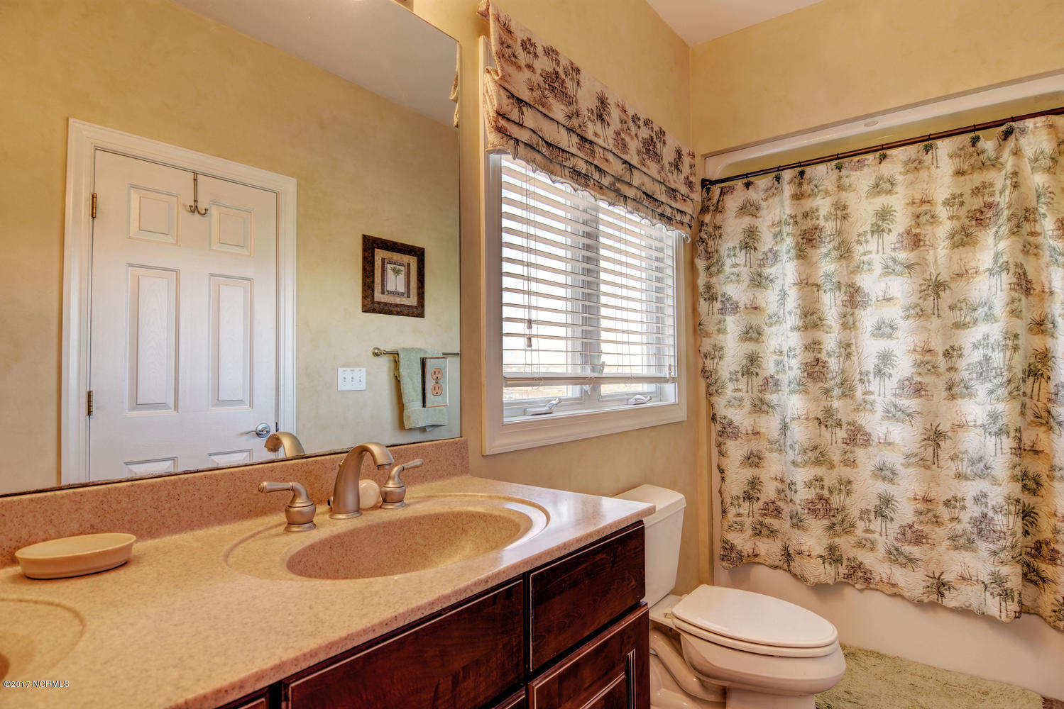 1060 New River Inlet Road North Topsail Beach, NC 28460 - Photo 16 of 46 1060 New River Inlet Rd North-large-025-