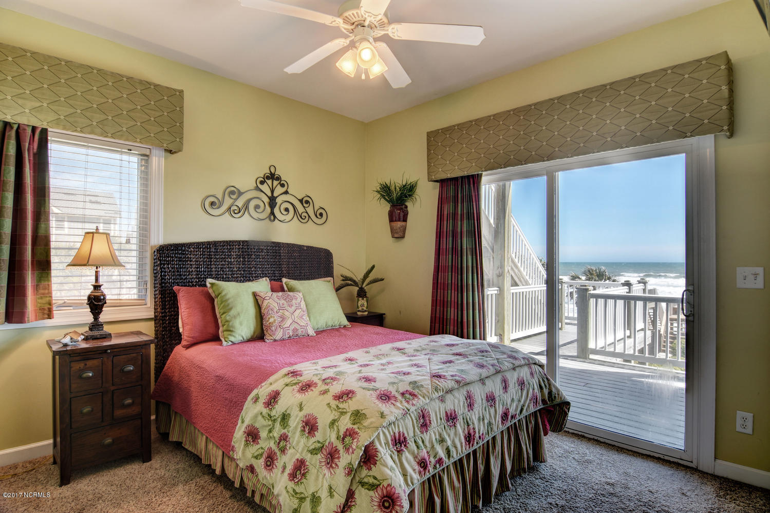 1060 New River Inlet Road North Topsail Beach, NC 28460 - Photo 28 of 46 1060 New River Inlet Rd North-large-012-