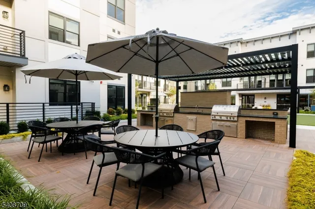 $2,835 | 169 Johnson Road, Morris Plains, NJ 07950