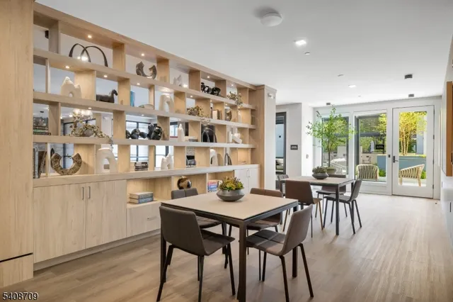 $2,835 | 169 Johnson Road, Morris Plains, NJ 07950