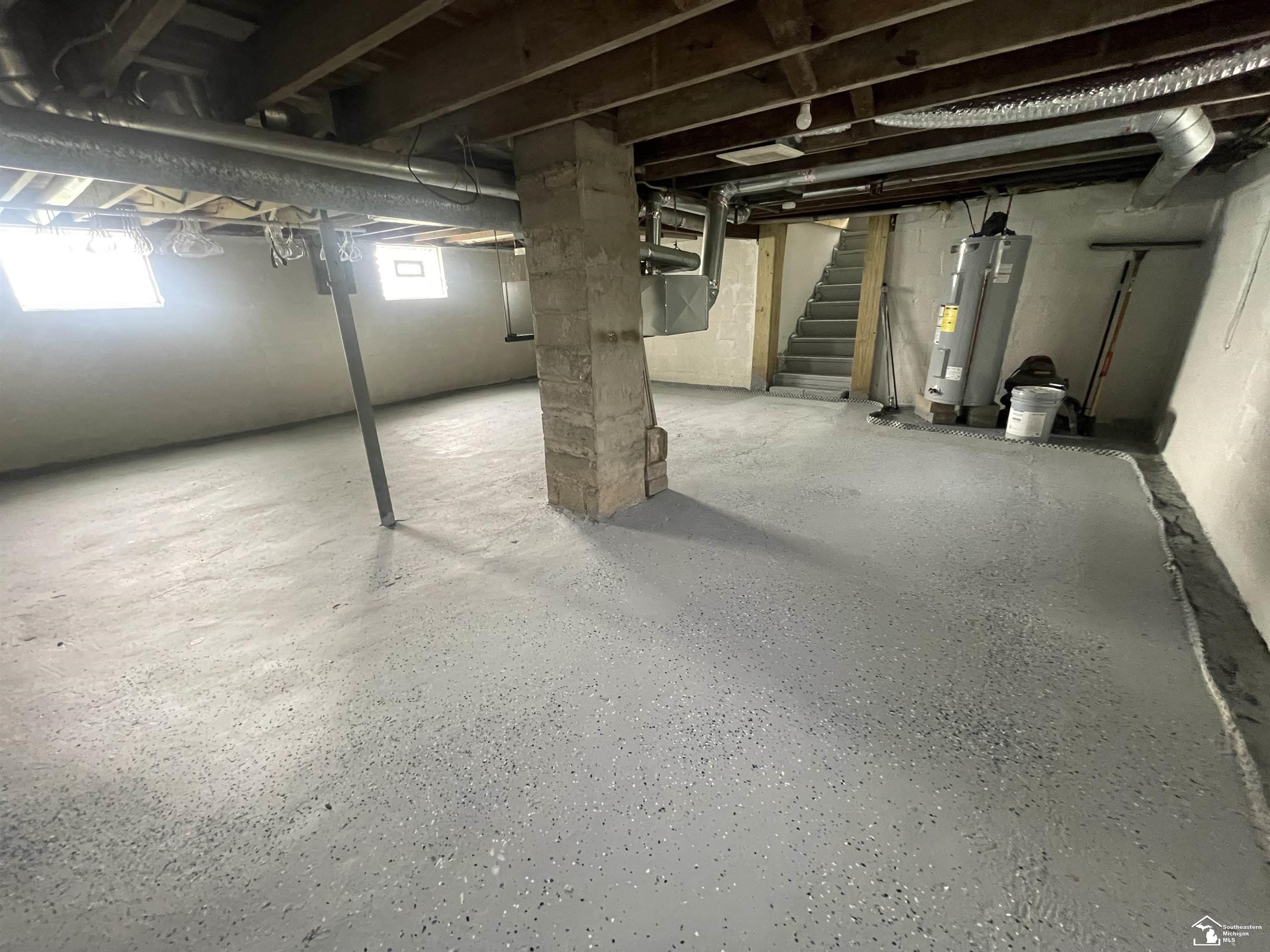 6301 East Albain Road Monroe, MI 48161 - Photo 6 of 16 50177369-85F09A6B-33FE-40E1-880C-07F6A61A3973.JPG