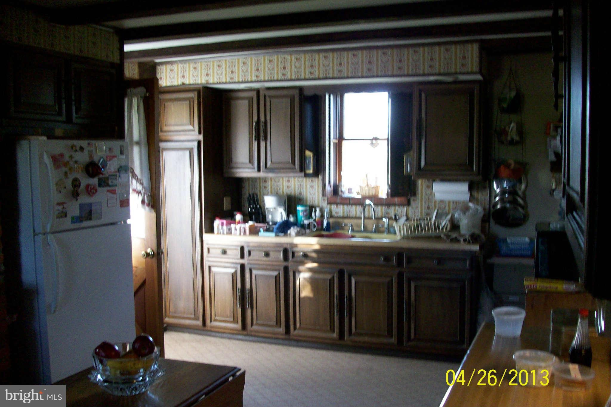 3552 Kump Station Road Taneytown, MD 21787 - Photo 14 of 18 Kitchen