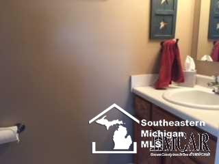 10954 Otter Road Carleton, MI 48117 - Photo 10 of 12 21472820-9.JPG