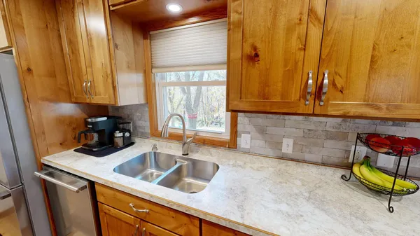 $588,000 | 14919 Cedardale Road, Paynesville, MN 56362