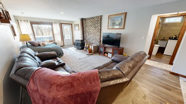 $588,000 | 14919 Cedardale Road, Paynesville, MN 56362