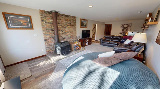 $588,000 | 14919 Cedardale Road, Paynesville, MN 56362