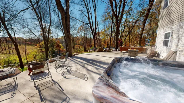 $588,000 | 14919 Cedardale Road, Paynesville, MN 56362