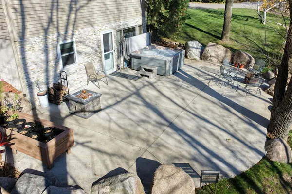 $588,000 | 14919 Cedardale Road, Paynesville, MN 56362