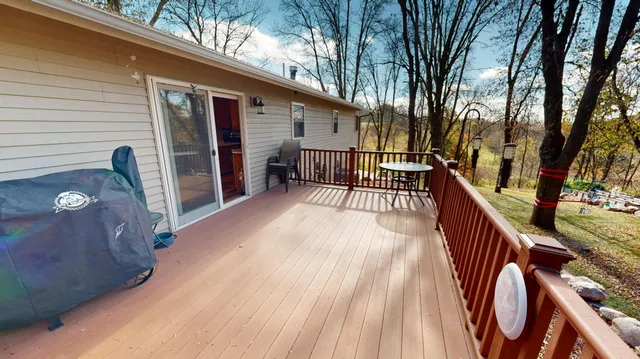 $588,000 | 14919 Cedardale Road, Paynesville, MN 56362