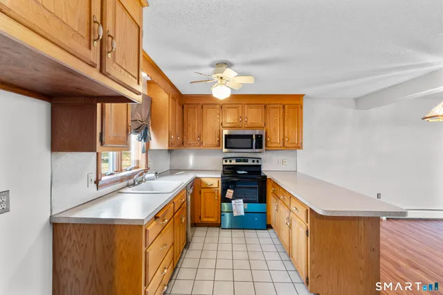 $480,000 | 316 High Road, Berlin, CT 06037