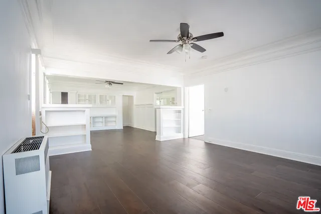 $2,800 | 2324 West Washington Boulevard, Los Angeles, CA 90018