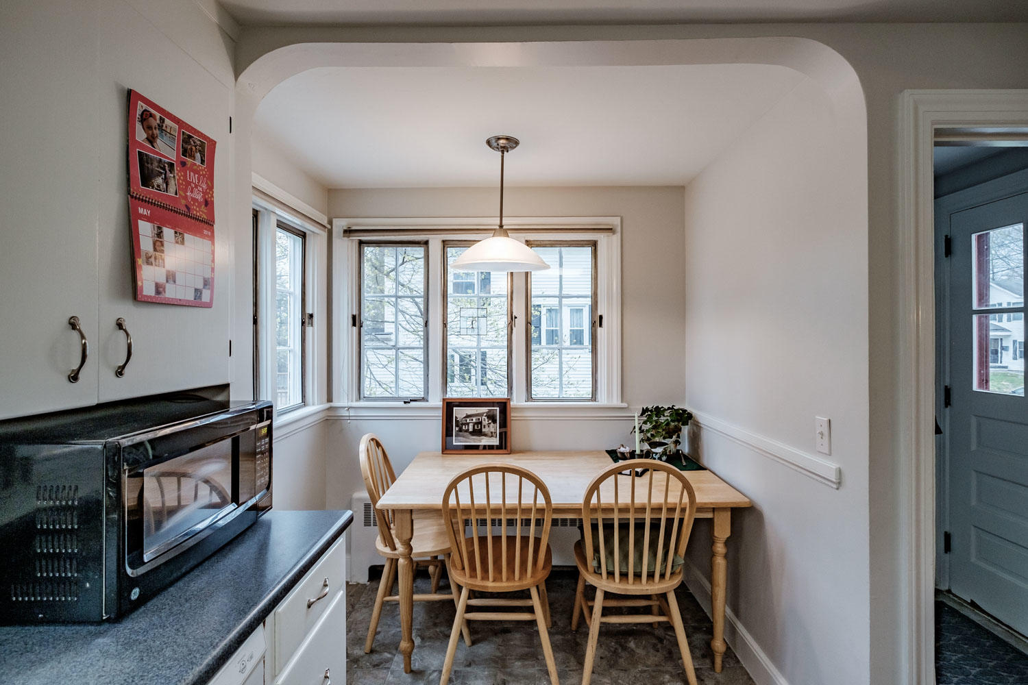 199 Edwards Street Portland, ME 04102 - Photo 6 of 43 Breakfast nook