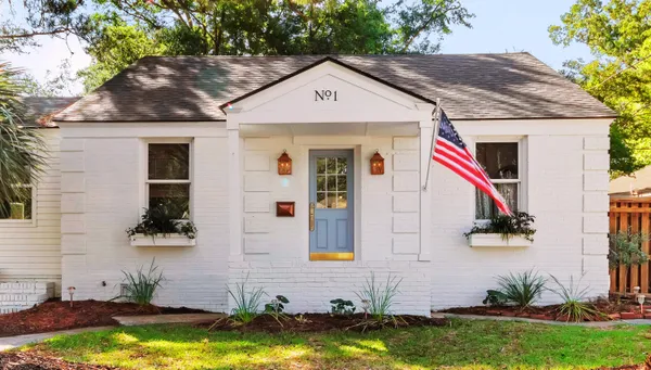 $3,800 | 1 Colleton Drive, Charleston, SC 29407