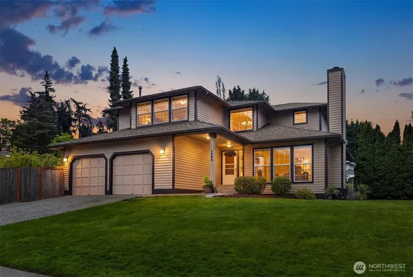 $995,000 | 1928 237th Street Southeast, Bothell, WA 98021