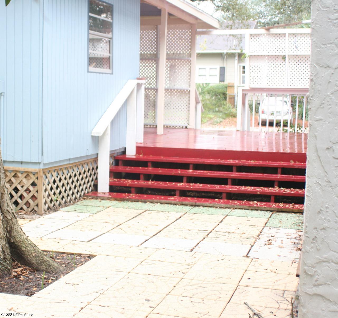 2030 Southampton Road Jacksonville, FL 32207 - Photo 9 of 13 Deck & Covered Porch