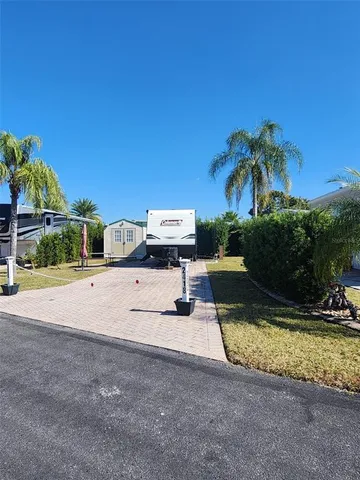 $140,000 | 2418 Limewood Avenue, Unit 302, Clermont, FL 34714