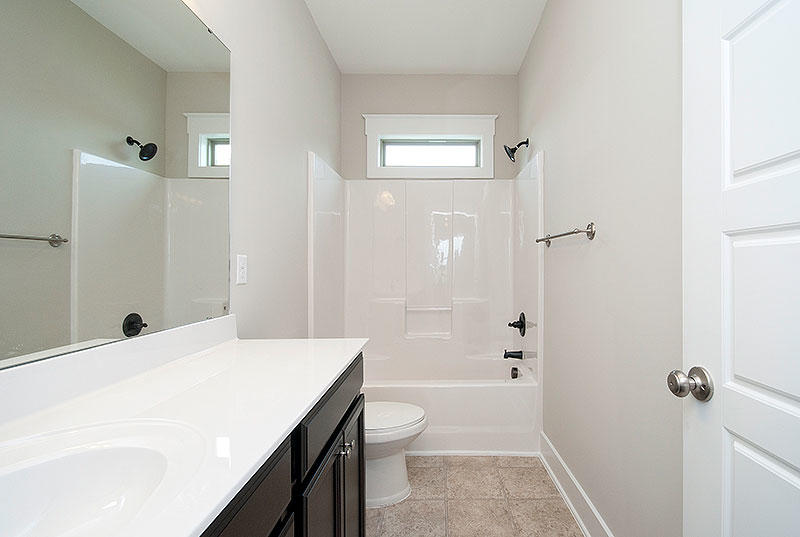 423 Ambergate Lane Moncks Corner, SC 29461 - Photo 25 of 32 Hall Bath
