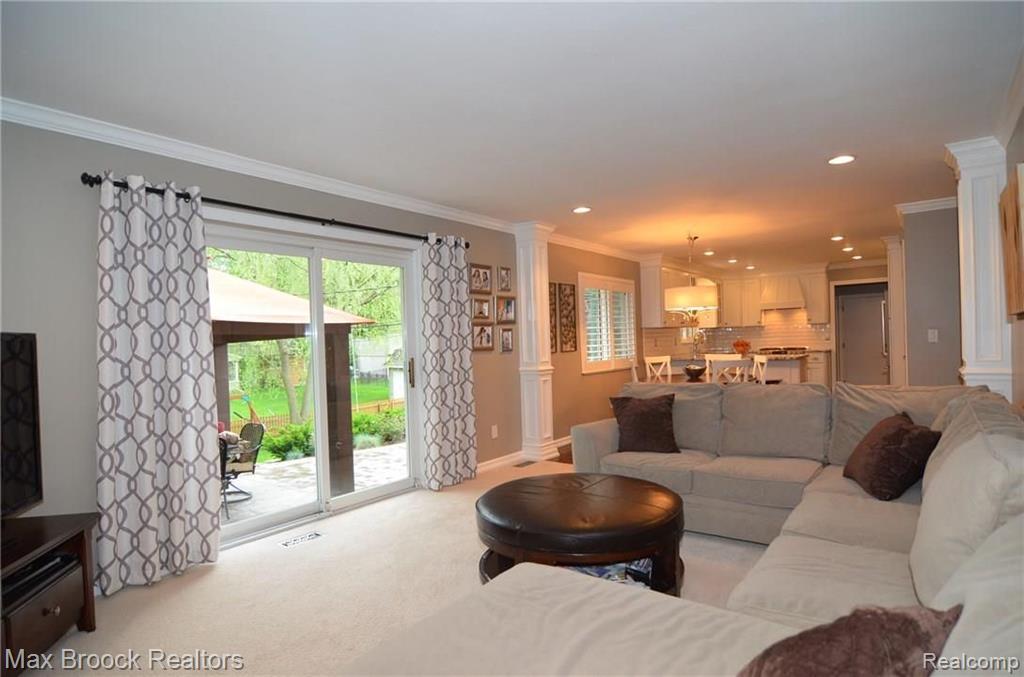 2183 Wayward Drive Rochester Hills, MI 48309 - Photo 20 of 44