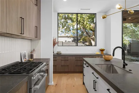 $2,800,000 | 1506 Bouldin Avenue, Austin, TX 78704