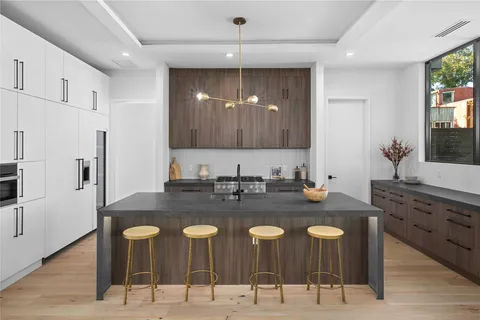 $2,800,000 | 1506 Bouldin Avenue, Austin, TX 78704