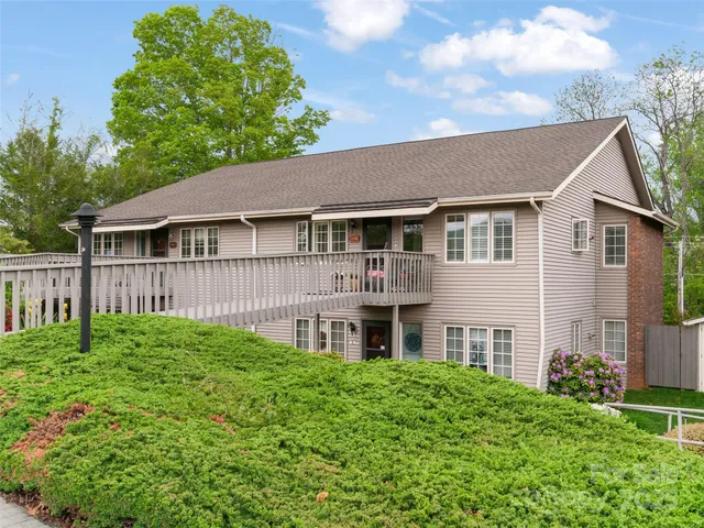 $399,000 | 671 South Haywood Street, Unit 108B, Waynesville, NC 28786