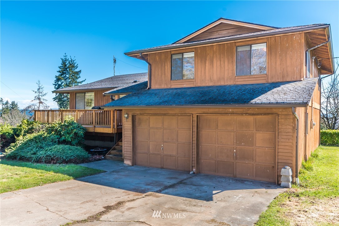 1884 Lancaster Road Freeland, WA 98249 - Photo 2 of 21