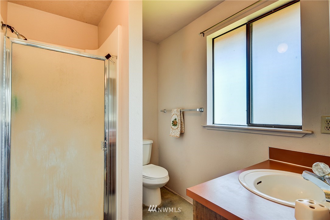 1884 Lancaster Road Freeland, WA 98249 - Photo 12 of 21