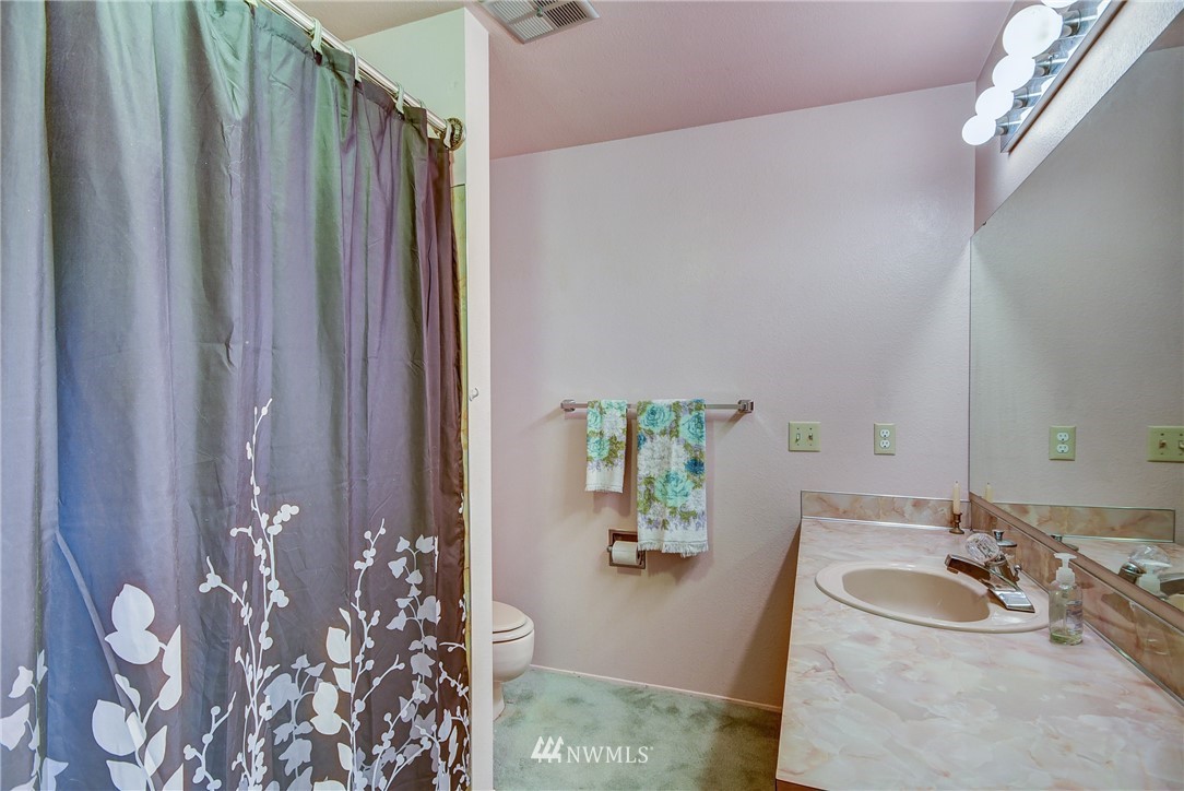 1884 Lancaster Road Freeland, WA 98249 - Photo 15 of 21