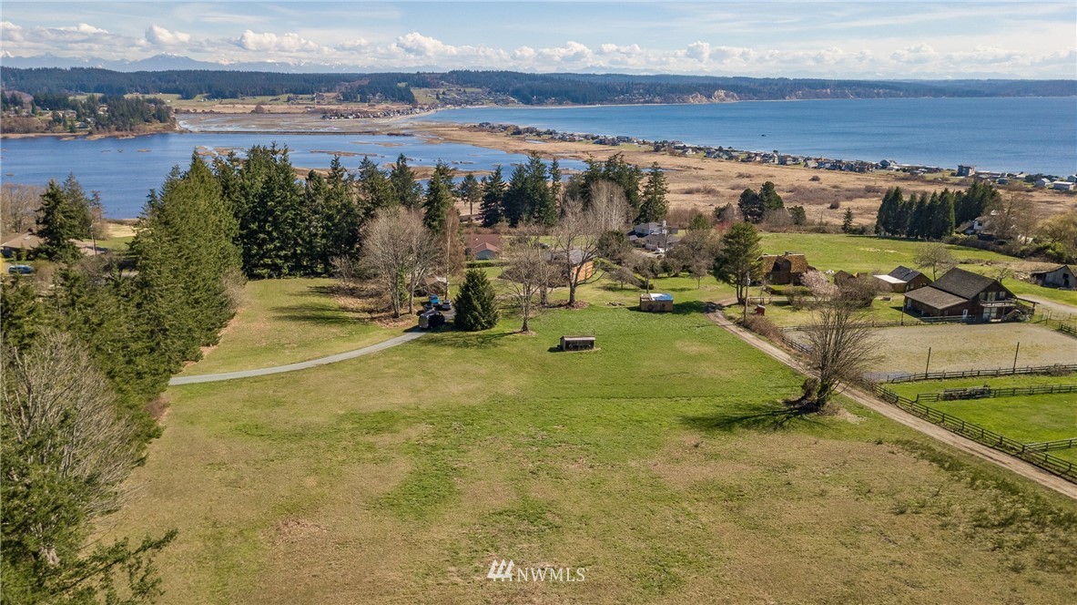 1884 Lancaster Road Freeland, WA 98249 - Photo 5 of 21