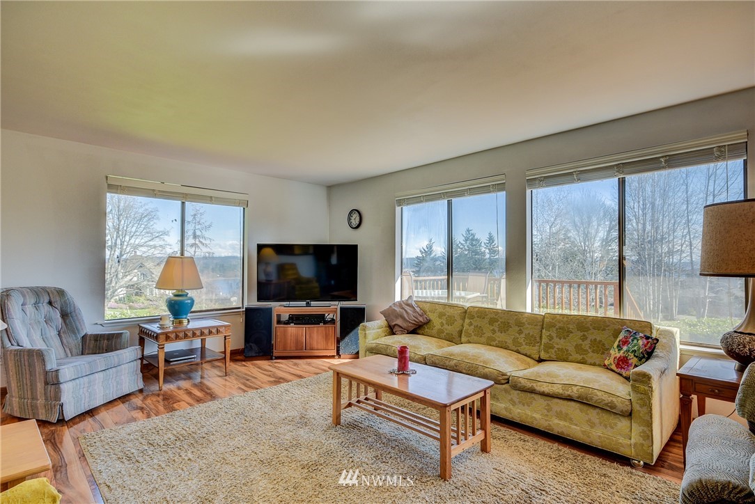 1884 Lancaster Road Freeland, WA 98249 - Photo 6 of 21