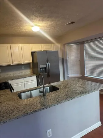 $2,000 | 1411 Vintage Pointe Drive, Lawrenceville, GA 30044