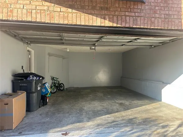 $2,000 | 1411 Vintage Pointe Drive, Lawrenceville, GA 30044