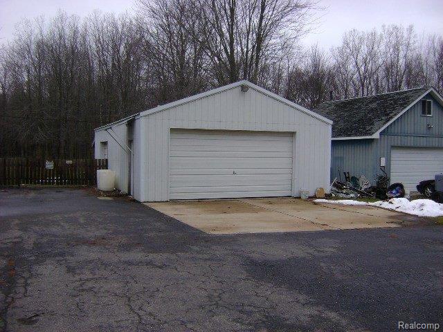 8854 Folkert Road Algonac, MI 48001 - Photo 6 of 19 6.JPG