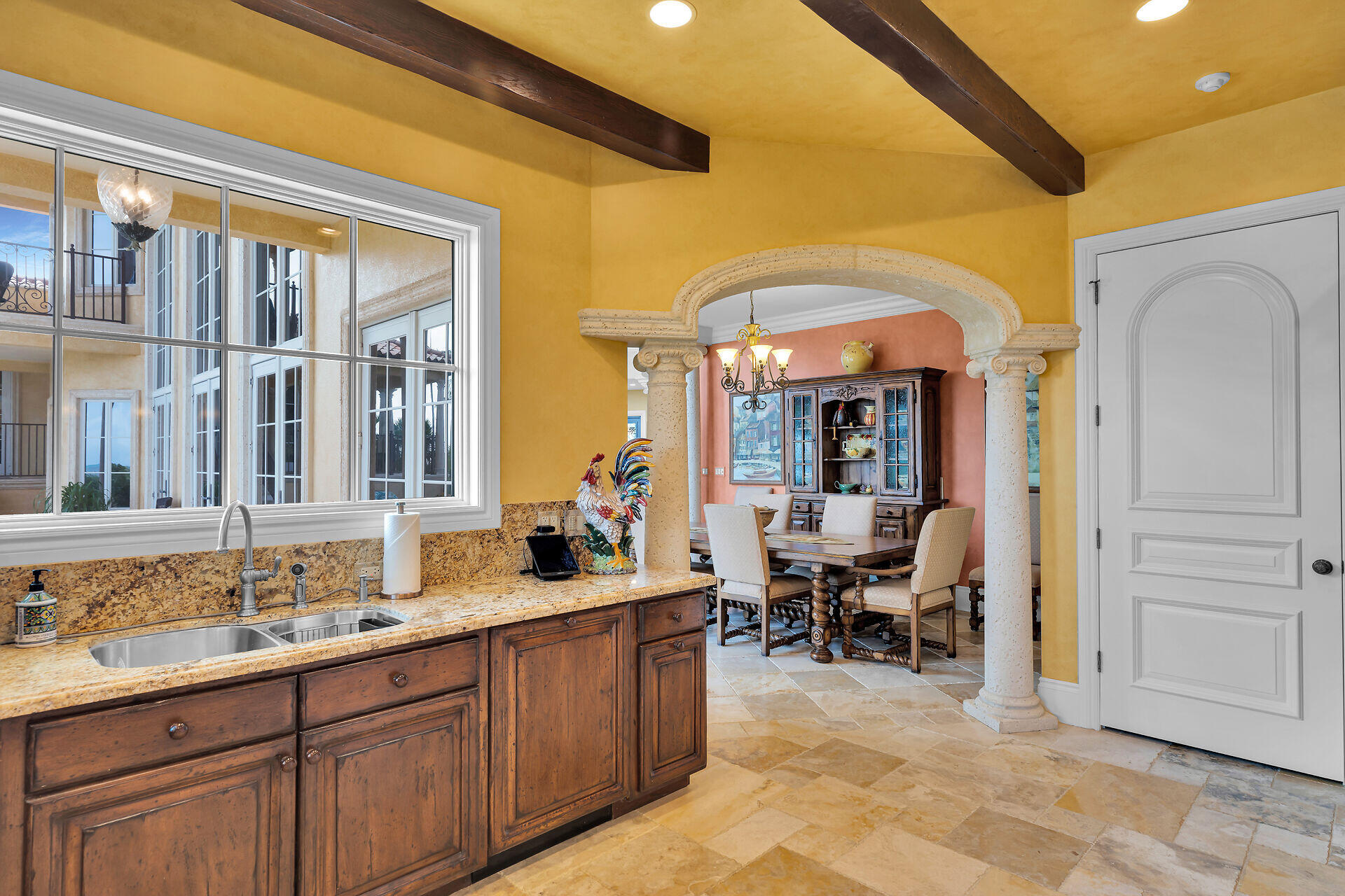 301 Ixora Street Marathon, FL 33050 - Photo 14 of 91 Kitchen