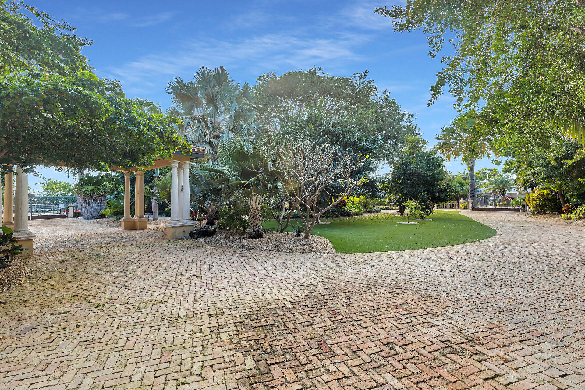 301 Ixora Street Marathon, FL 33050 - Photo 4 of 91 a view of a house with a yard