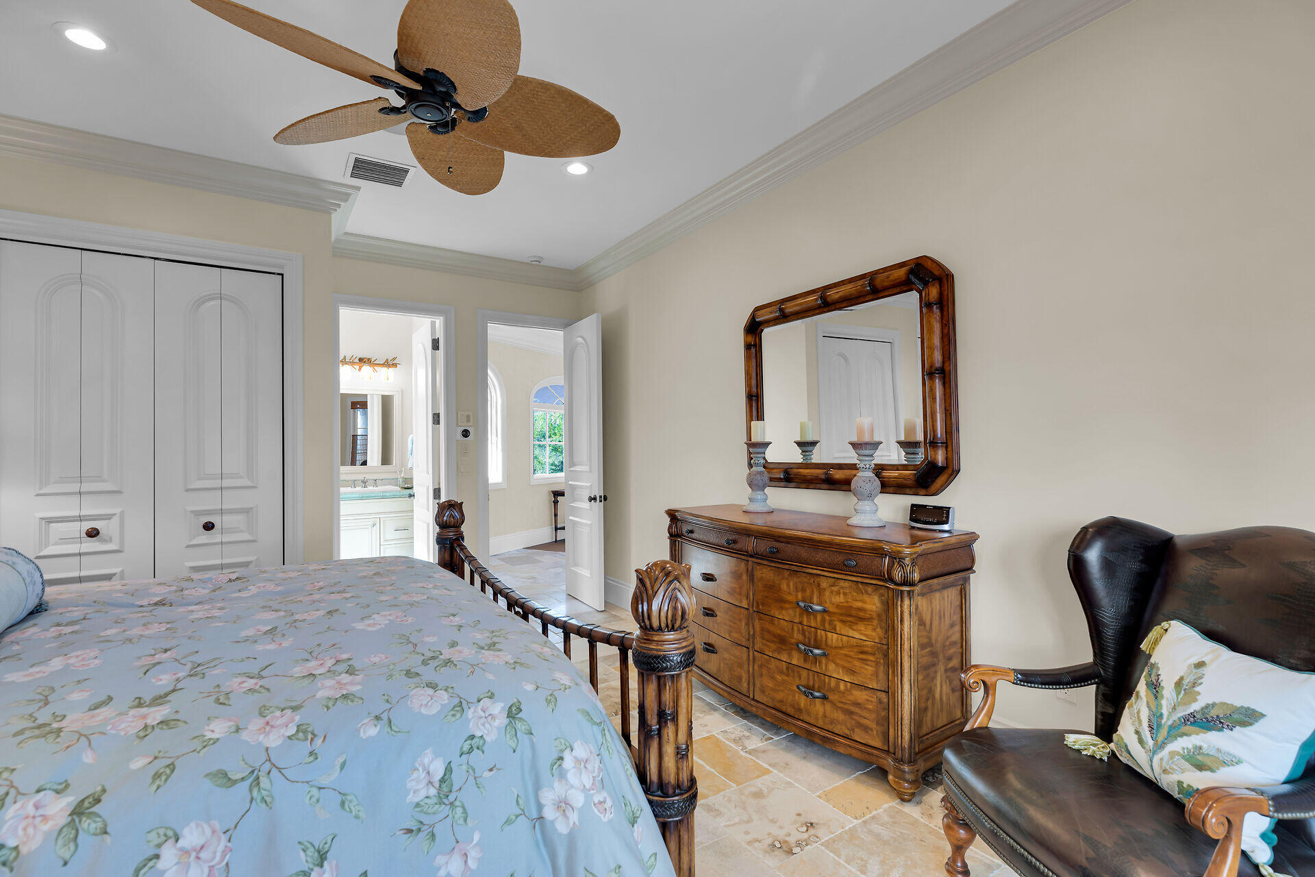 301 Ixora Street Marathon, FL 33050 - Photo 56 of 91 Guest suite 3