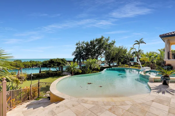 $12,450,000 | 301 Ixora Street, Marathon, FL 33050