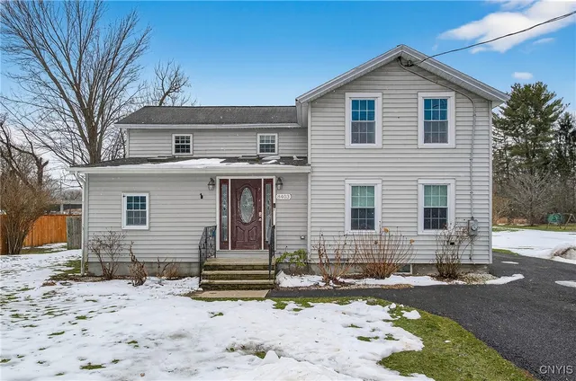 $349,000 | 8403 Gaskin Road, Clay, NY 13027