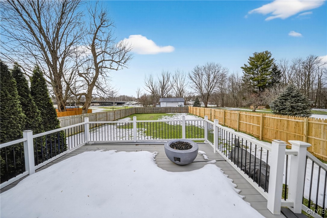 8403 Gaskin Road Clay, NY 13027 - Photo 3 of 49