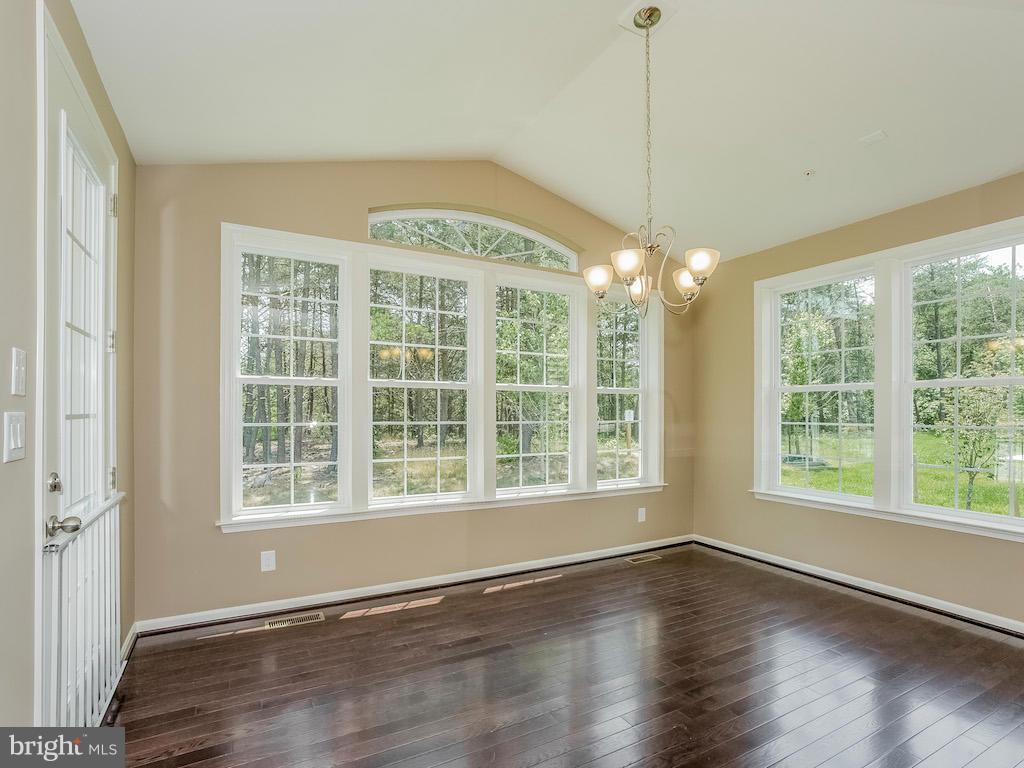 7705 Moores Road Brandywine, MD 20613 - Photo 15 of 30 Interior (General)