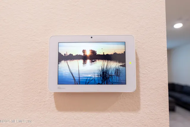 a view of workspace with windows